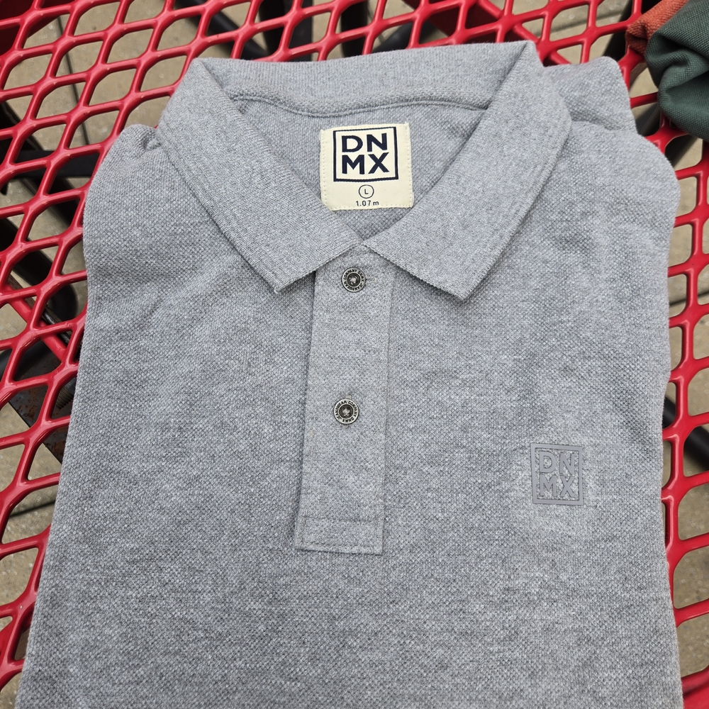 Classic DMNX Gray Polo Shirt with Textured Cotton Blend. Size large